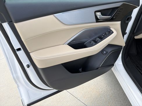 Certified 2026 Acura MDX FWD w/ Technology Package image 14