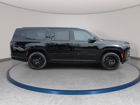 New 2026 Jeep Grand Wagoneer L Limited AWD/4WD image 4