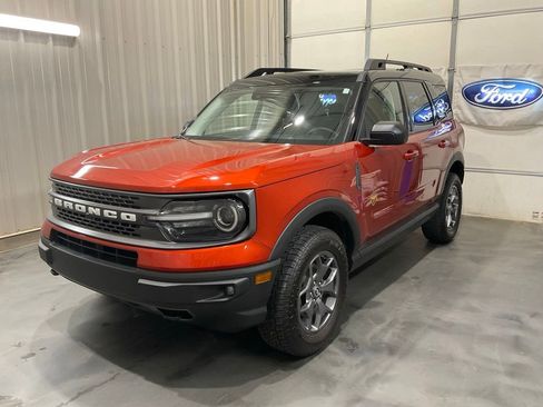 Used 2023 Ford Bronco Sport Badlands w/ Premium Package AWD/4WD image 3