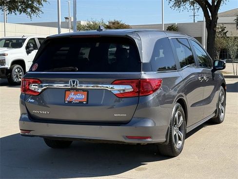 Used 2019 Honda Odyssey Touring image 4