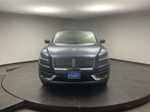 Used 2019 Lincoln Nautilus Reserve w/ Driver Assistance Package AWD/4WD image 2