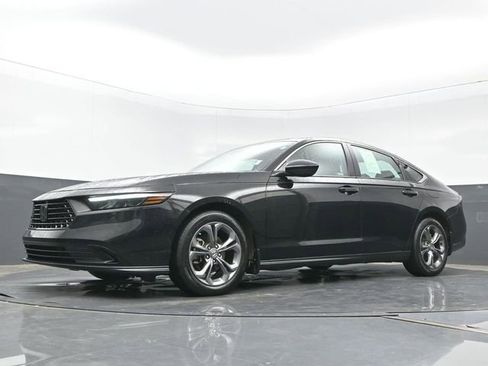 Used 2024 Honda Accord EX image 21