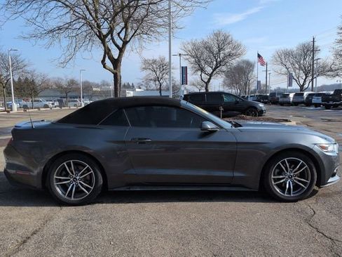 Used 2017 Ford Mustang Premium image 2
