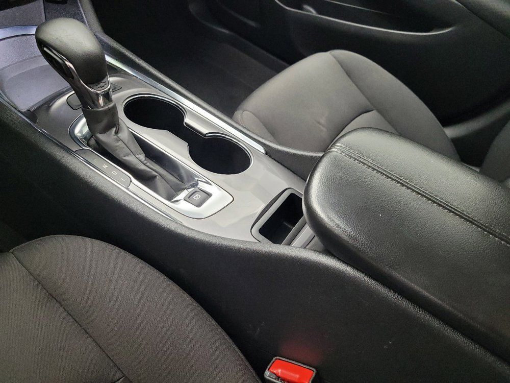 Used 2023 Chevrolet Malibu LT FWD image 26