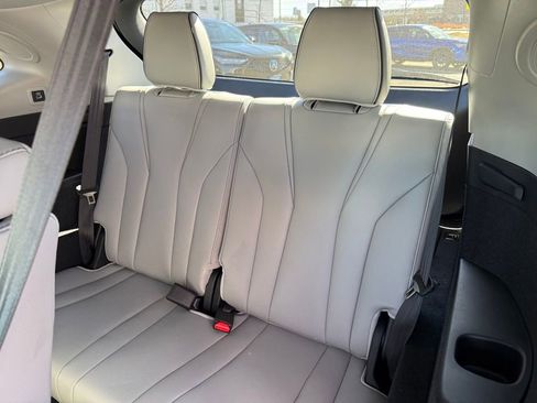 New 2026 Acura MDX w/ Advance Package image 13