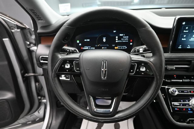 Certified 2022 Lincoln Corsair Reserve w/ Elements Package FWD image 15