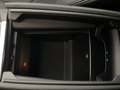 New 2023 BMW XM image 22