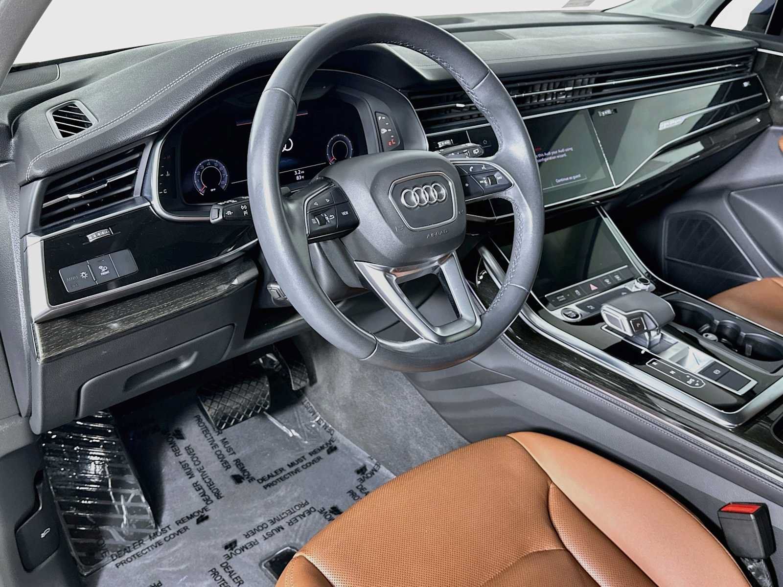 Used 2023 Audi Q7 3.0T Premium Plus w/ Premium Plus Package AWD/4WD image 4
