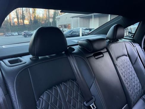 Used 2020 Audi S6 Premium Plus w/ S Sport Package image 35
