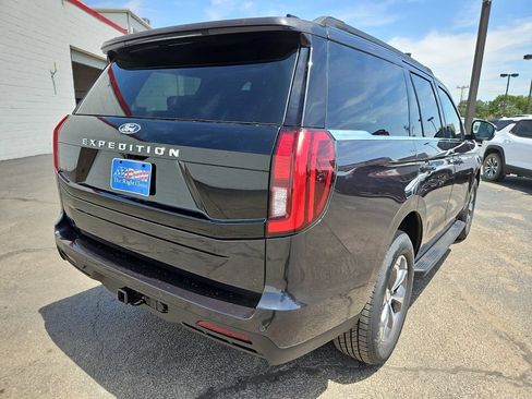 New 2027 Ford Expedition Active RWD image 11