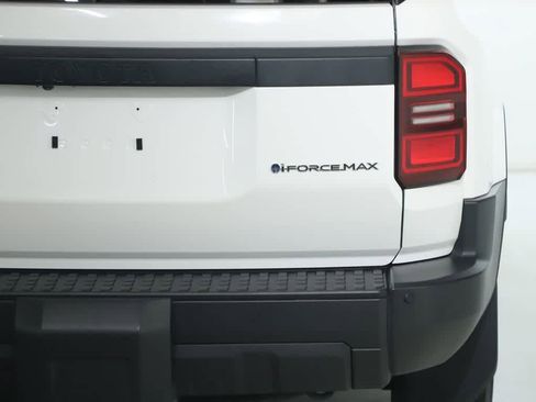 Used 2025 Toyota Land Cruiser 1958 image 46