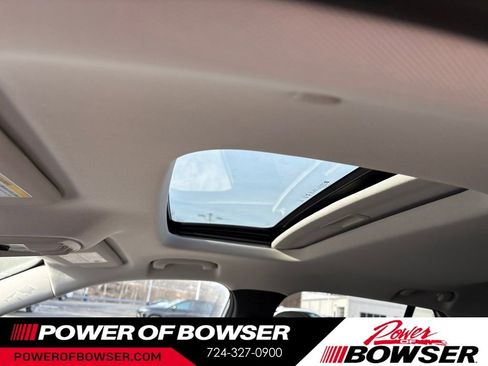 New 2026 Chevrolet Trax ACTIV w/ Sunroof Package FWD image 7