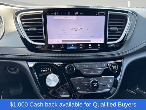 New 2027 Chrysler Pacifica Select FWD image 23