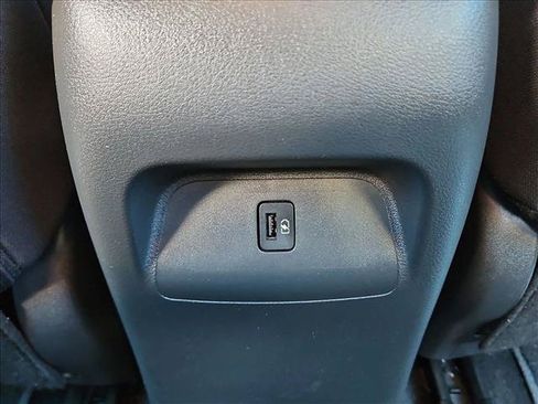 Used 2022 Nissan Sentra SR FWD image 16