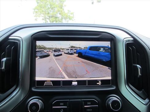 Used 2020 Chevrolet Silverado 1500 RST AWD/4WD image 12