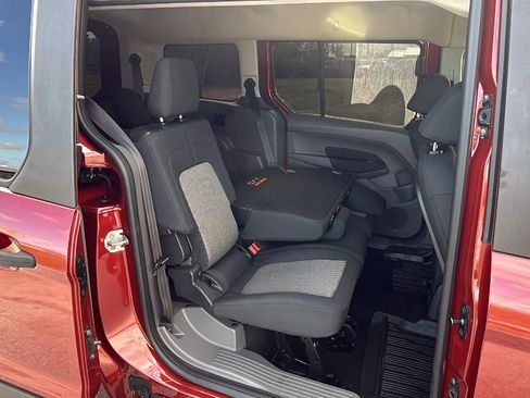 Used 2020 Ford Transit Connect XL FWD image 16