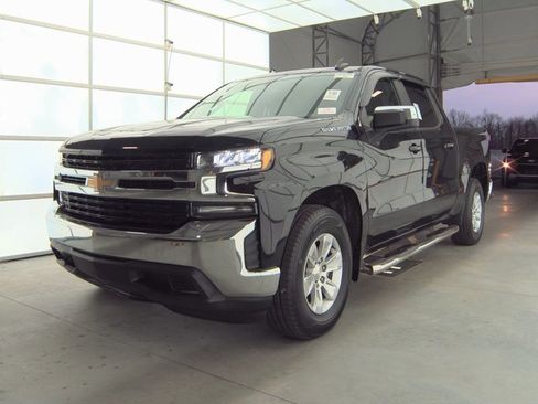 Used 2020 Chevrolet Silverado 1500 LT image 1