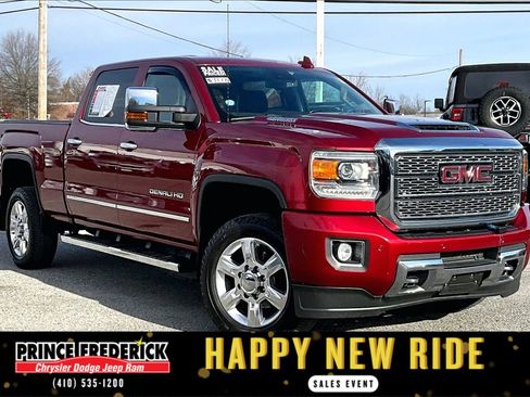 Used 2018 GMC Sierra 2500 Denali w/ Duramax Plus Package image 1