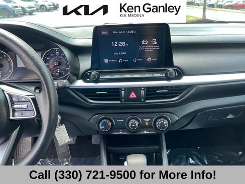 Certified 2024 Kia Forte LXS w/ LXS Technology Package FWD image 36