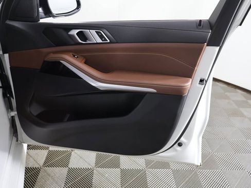 Used 2023 BMW X5 xDrive40i image 26