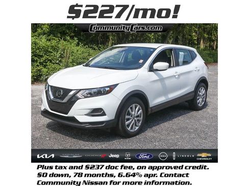 Used 2021 Nissan Rogue Sport S image 1