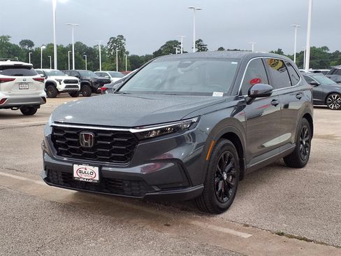 Used 2025 Honda CR-V EX-L image 3