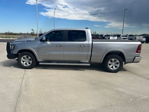 Used 2020 RAM 1500 Laramie AWD/4WD image 4