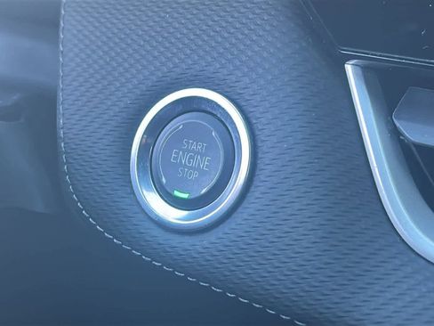 Certified 2025 Chevrolet Equinox LT w/ Safety and Technology Package image 24