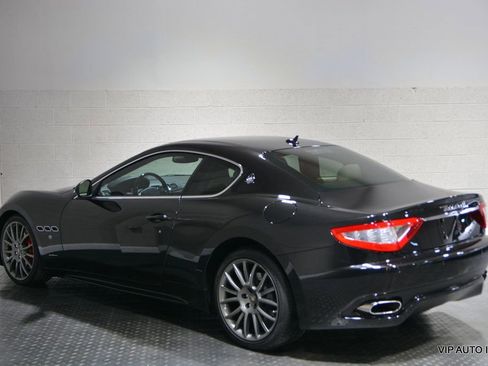 Used 2011 Maserati GranTurismo S image 14