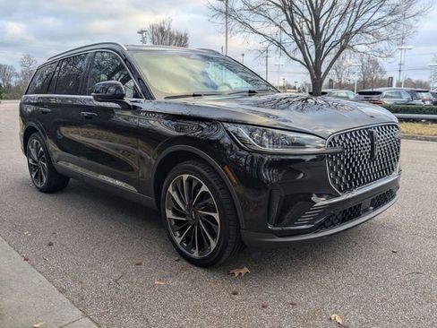 New 2026 Lincoln Aviator Reserve AWD/4WD image 12