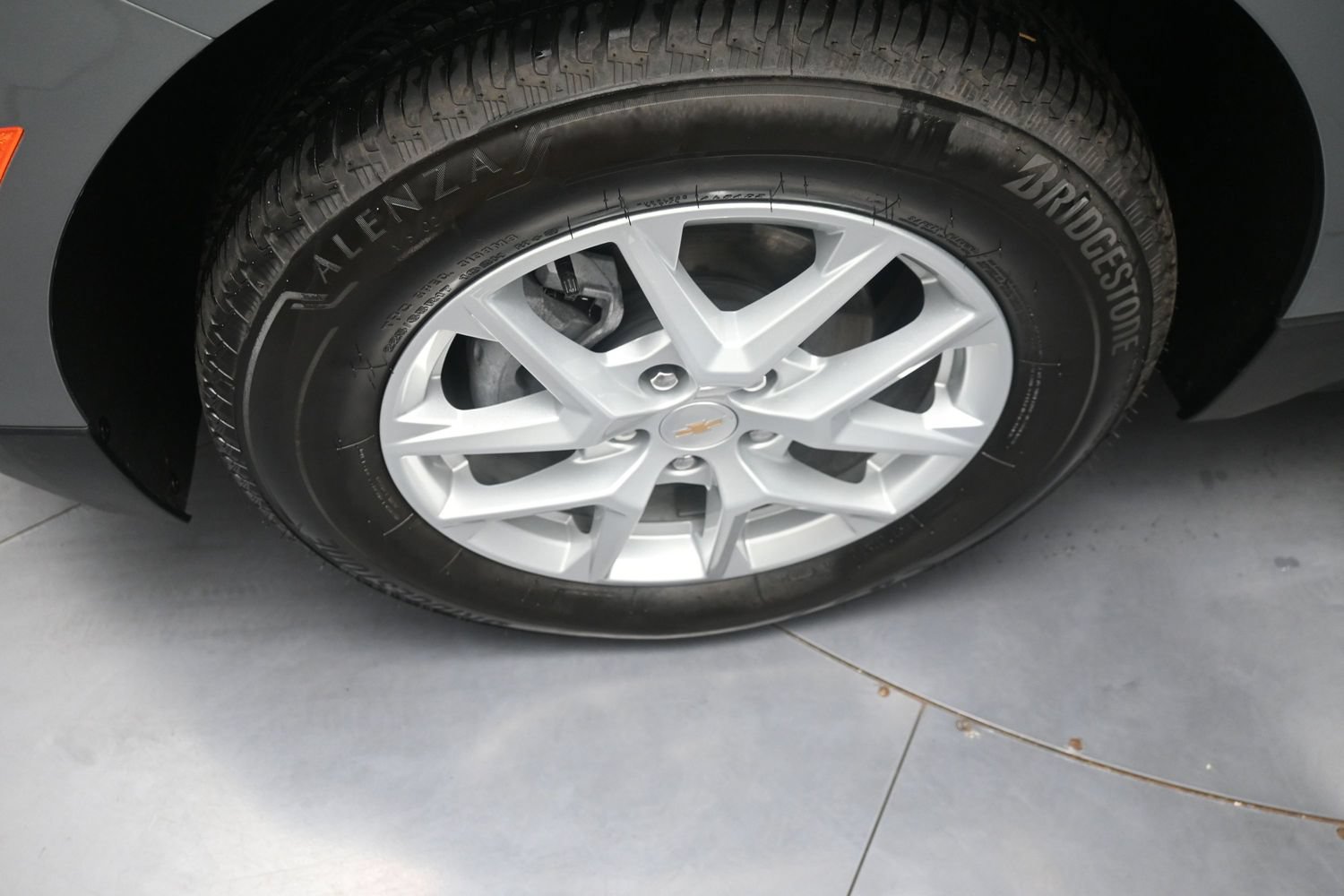 Used 2024 Chevrolet Equinox LT AWD/4WD image 17