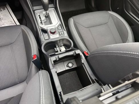 Used 2021 Subaru Forester Premium AWD/4WD image 24