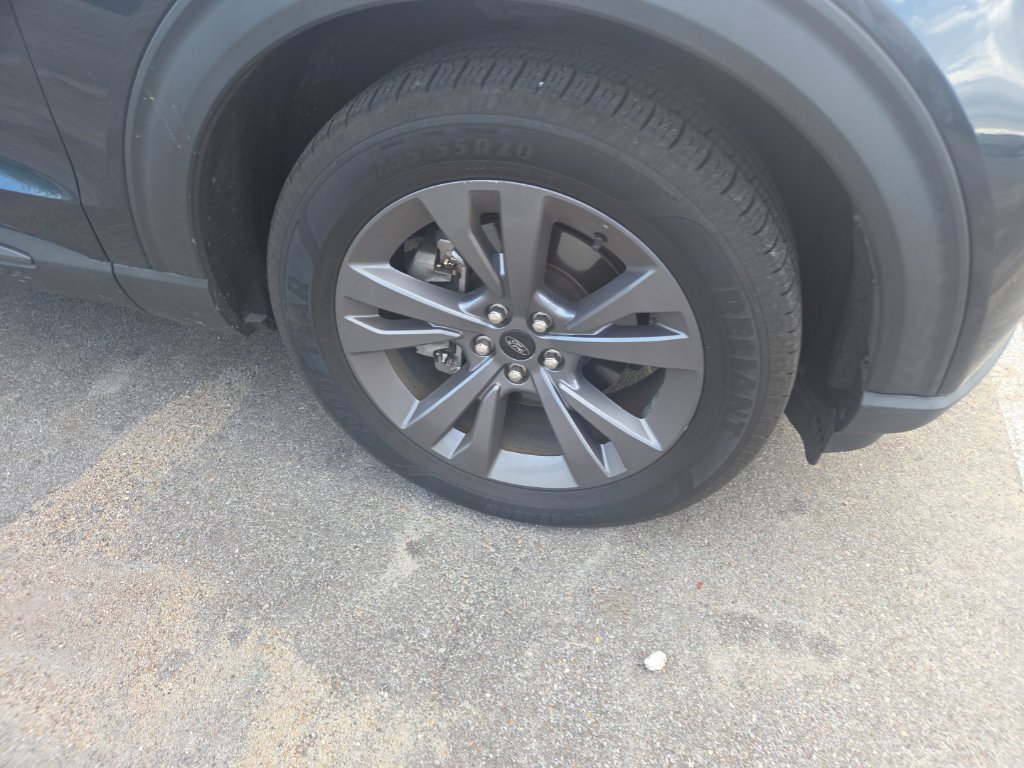 Used 2022 Ford Explorer XLT RWD image 15