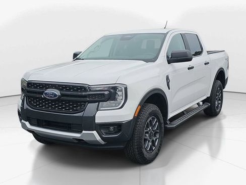 Used 2025 Ford Ranger XLT w/ Equipment Group 301A High AWD/4WD image 7