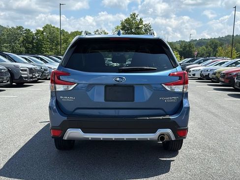 Certified 2023 Subaru Forester Touring AWD/4WD image 7