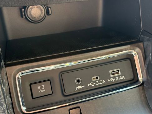 New 2026 Subaru Ascent Touring image 17