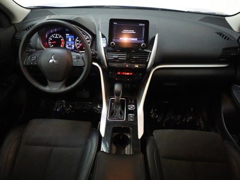 Used 2023 Mitsubishi Eclipse Cross SE image 24
