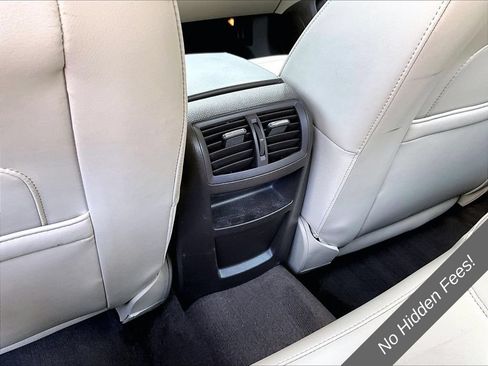 Used 2016 Buick Regal FWD image 29