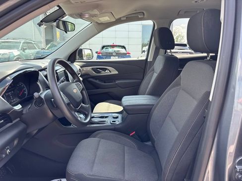 Used 2018 Chevrolet Traverse LS w/ LPO, Floor Liner Package FWD image 18