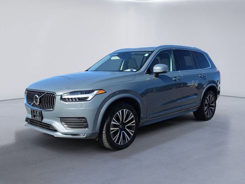 Used 2021 Volvo XC90 T6 Momentum w/ Advanced Package image 7