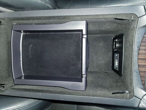 Used 2016 Lexus LS 460 AWD w/ Comfort Package image 29