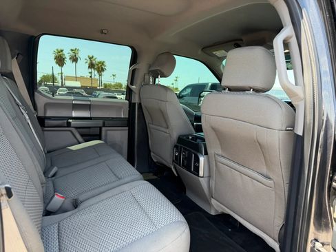 Used 2015 Ford F150 XLT w/ Equipment Group 302A Luxury RWD image 26