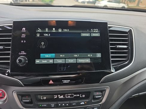 Used 2023 Honda Passport EX-L image 16
