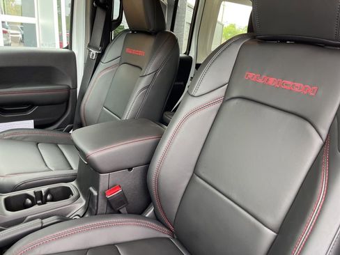 New 2026 Jeep Wrangler Unlimited Rubicon AWD/4WD image 5