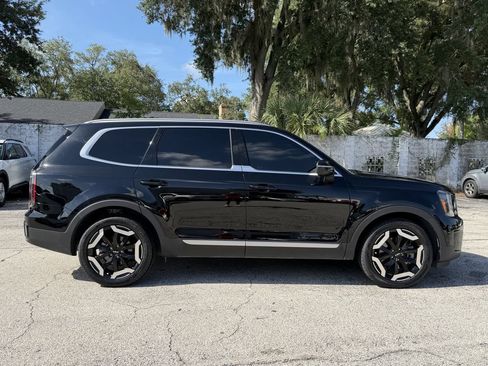Certified 2024 Kia Telluride EX FWD image 4