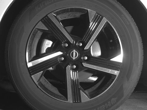 Used 2025 Nissan Sentra SV FWD image 12