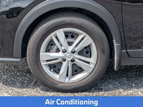 Certified 2023 Nissan Kicks S FWD image 13
