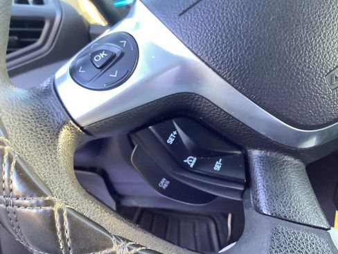 Used 2013 Ford Escape SE image 26