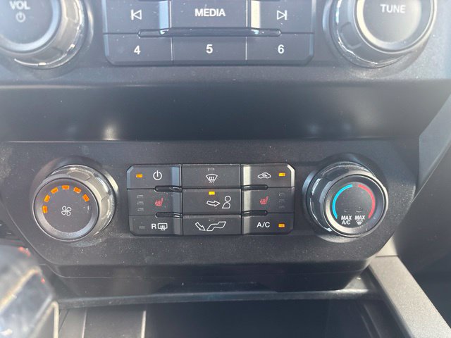 Used 2020 Ford F150 XLT w/ Equipment Group 302A Luxury RWD image 23
