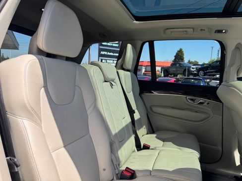 Used 2016 Volvo XC90 T6 Momentum w/ Protection Package Plus AWD/4WD image 16